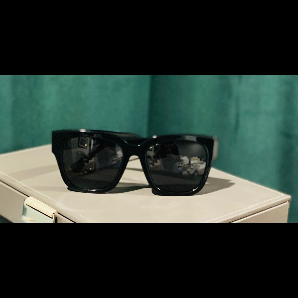 Bella II Sunnies ☀️🕶